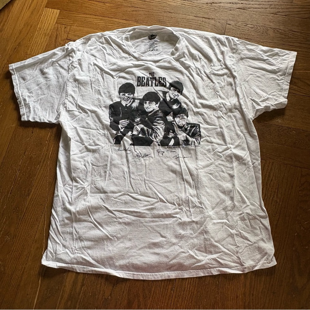 The Beatles Band Graphic T-Shirt 2024 Apple Corps Licensed White Tee Size 2XL
